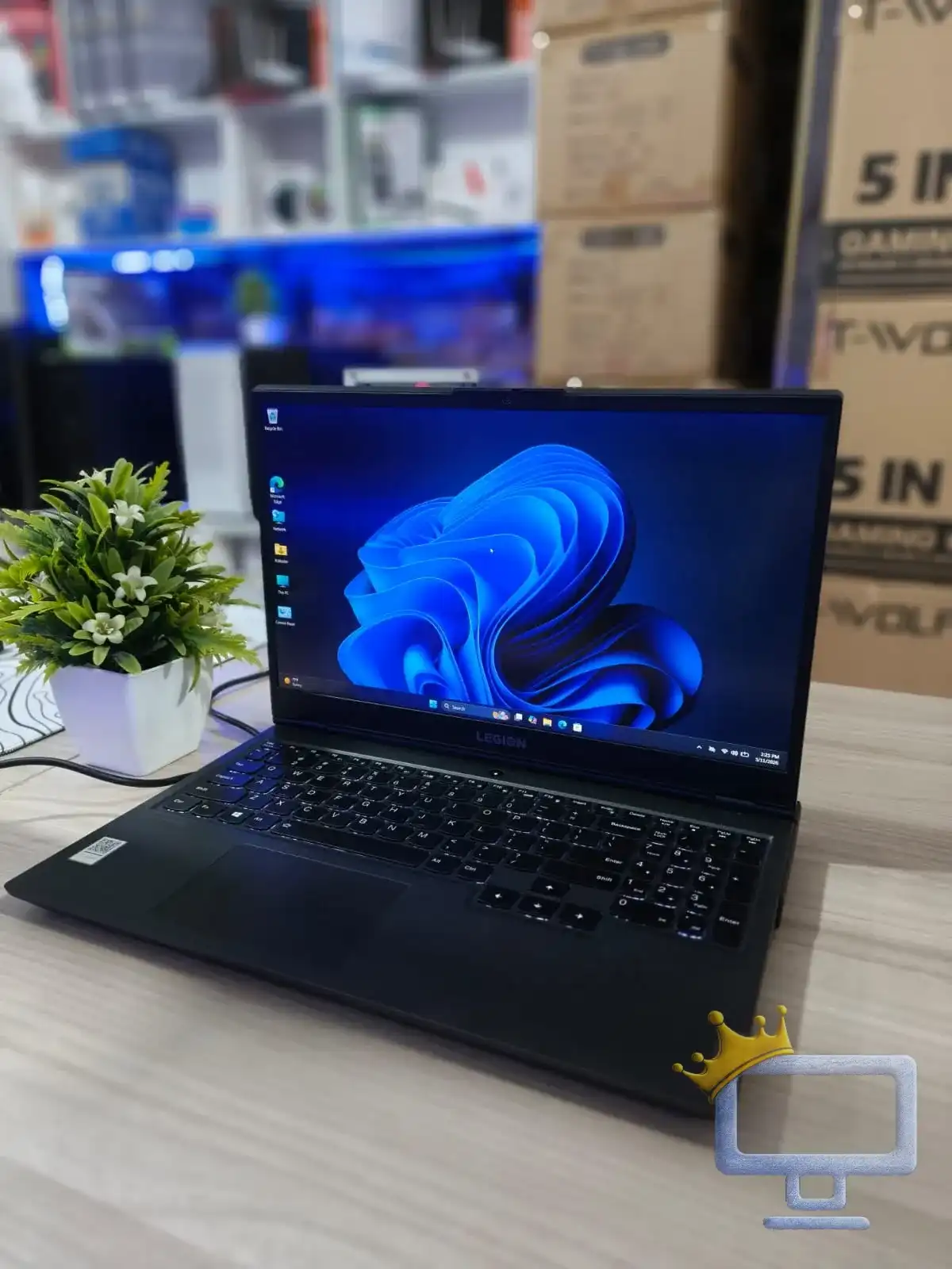 i7 10th / 2060 / 16 Ram / 240hz / 500Gb